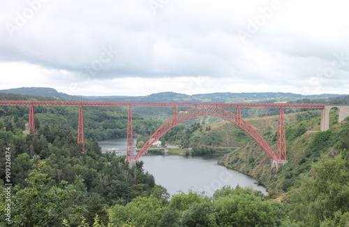 Viaduc de Garabit, chef-d'œuvre horizontal de Gustave Eiffel