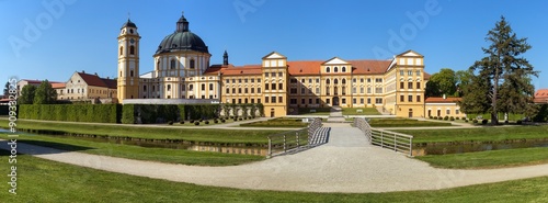 Jaromerice nad Rokytnou baroque and renaissance castle photo