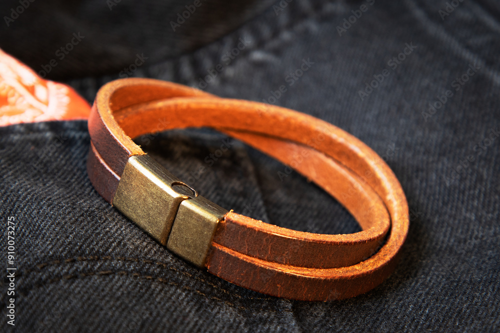 bracelet bracelet