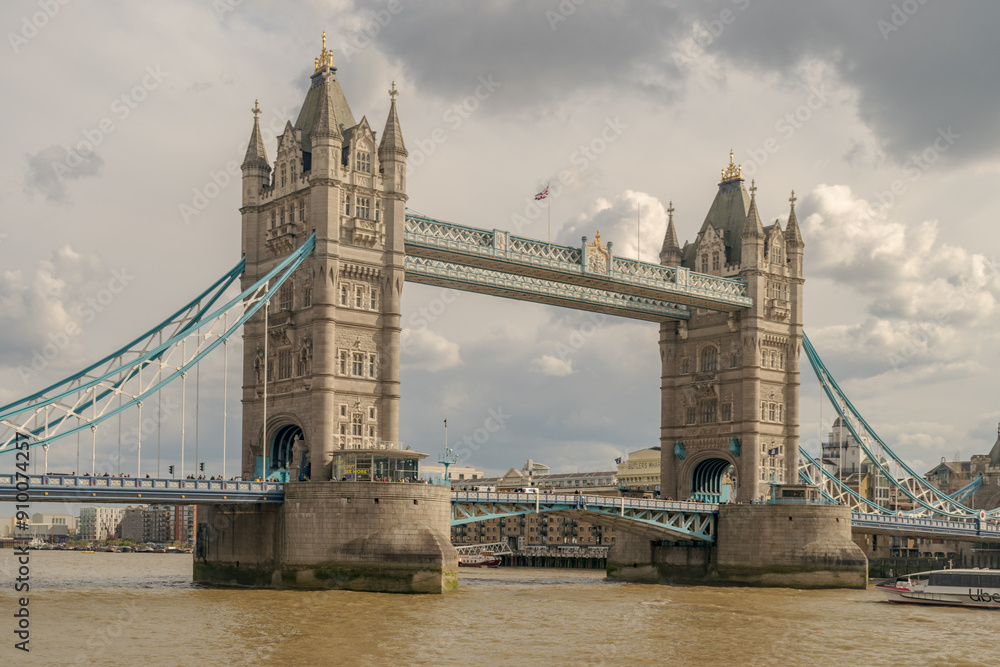 Fototapeta premium tower bridge city