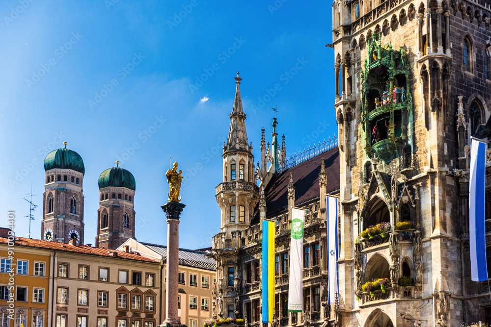 Fototapeta premium Munich skyline seen from Marienplatz with the new Town Hall and the Frauenkirche