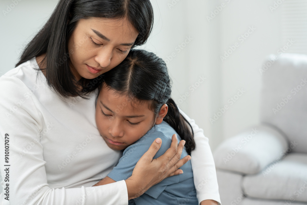 problem in family. mother hug and encourages, feel stressed from the parents quarrel. child is have mental problem. quarrels, violence, depression, suicide, discouragement, social problem problem in family. mother hug and encourages, feel stressed from the parents quarrel. child is have mental problem. quarrels, violence, depression, suicide, discouragement, social problem