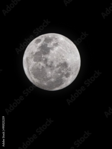 Luna desde la Cordillera de Chile