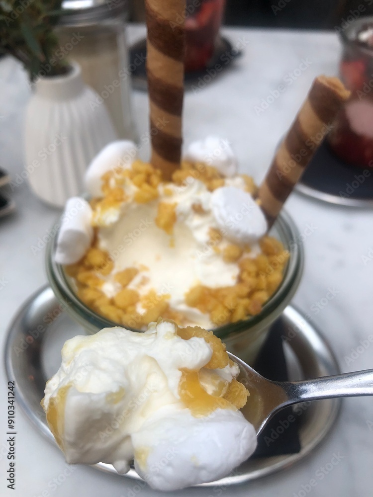 dessert with cream and crispy dessert with cream and crispy
