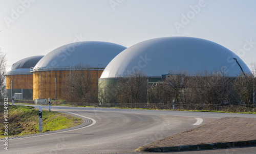 Obraz na płótnie Biogasanlage zur Stromerzeugung und Energiegewinnung w salonie