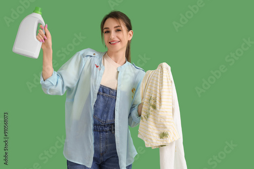 Young woman with dirty laun...