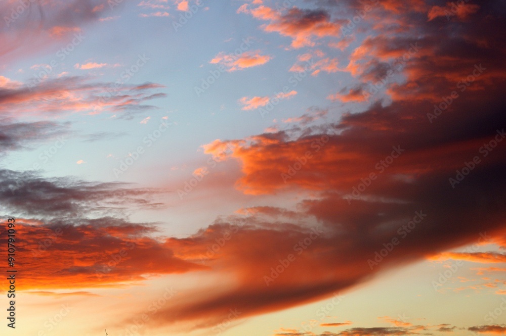 Fototapeta premium Rote Wolken am Abend