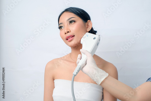 High-Intensity Focused Ultrasound (HIFU) Treatment on Asian Woman with Updo