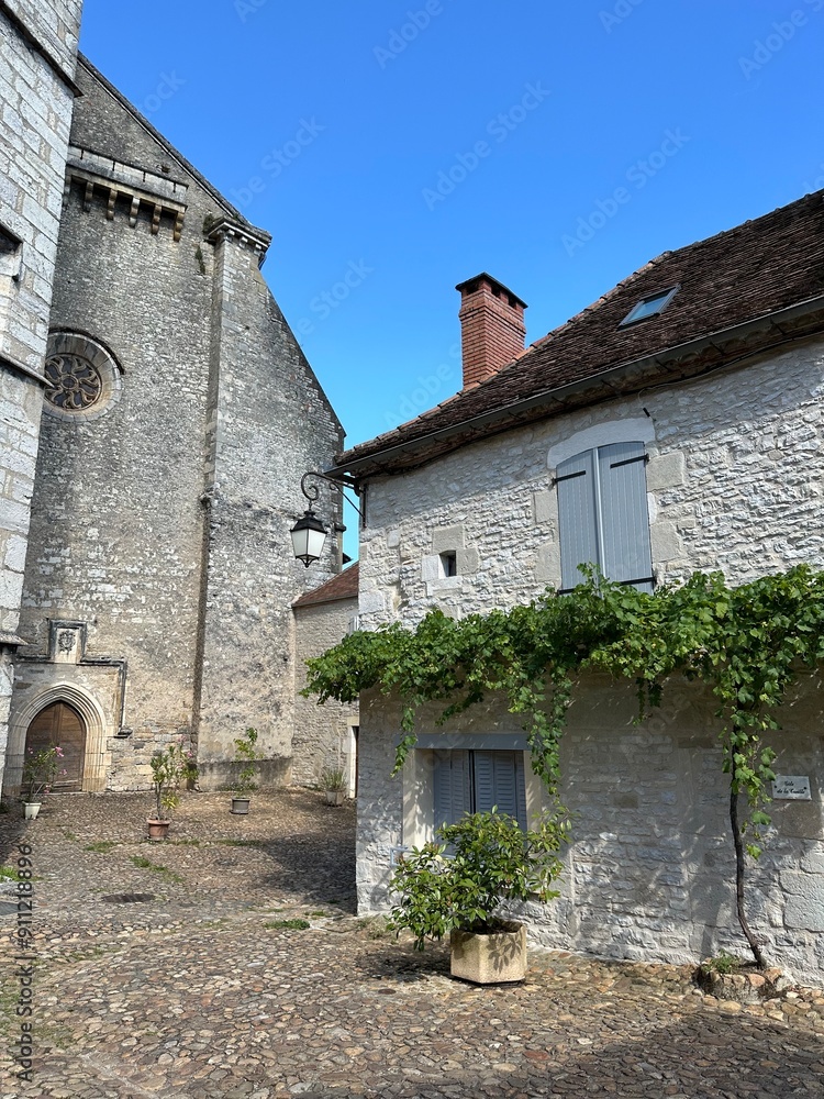 dans les rues de Martel dans les rues de Martel