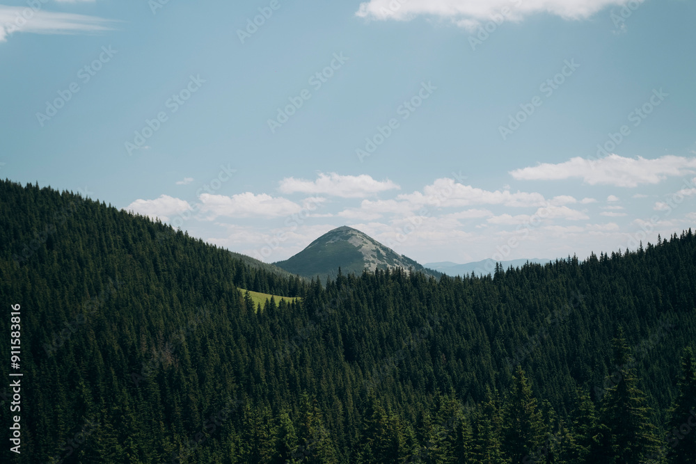 Naklejka premium Mount Khomyak