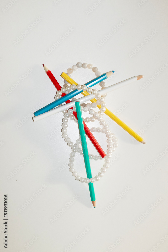 Jewelry accessories pearls and pencils with hard direct flashlight Jewelry accessories pearls and pencils with hard direct flashlight