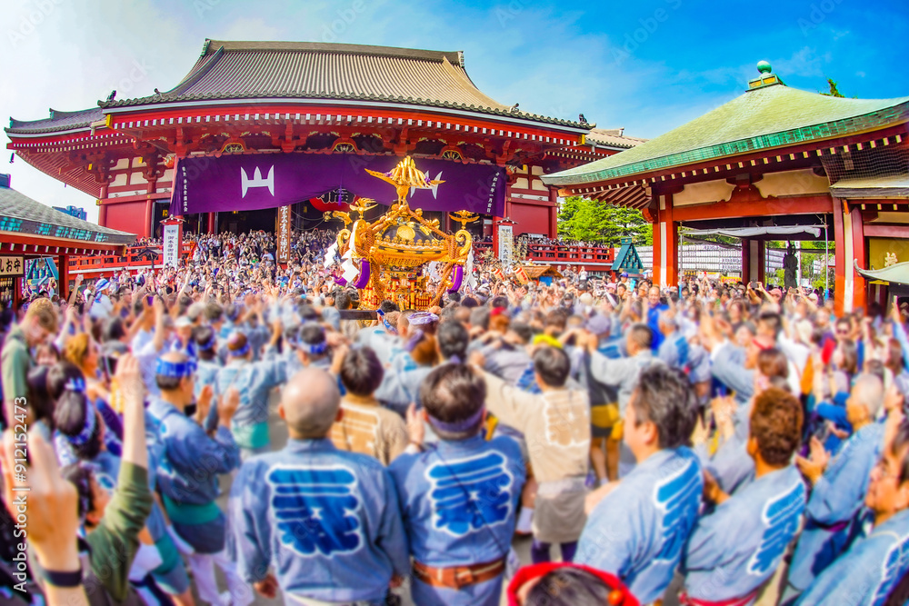 浅草寺と三社祭