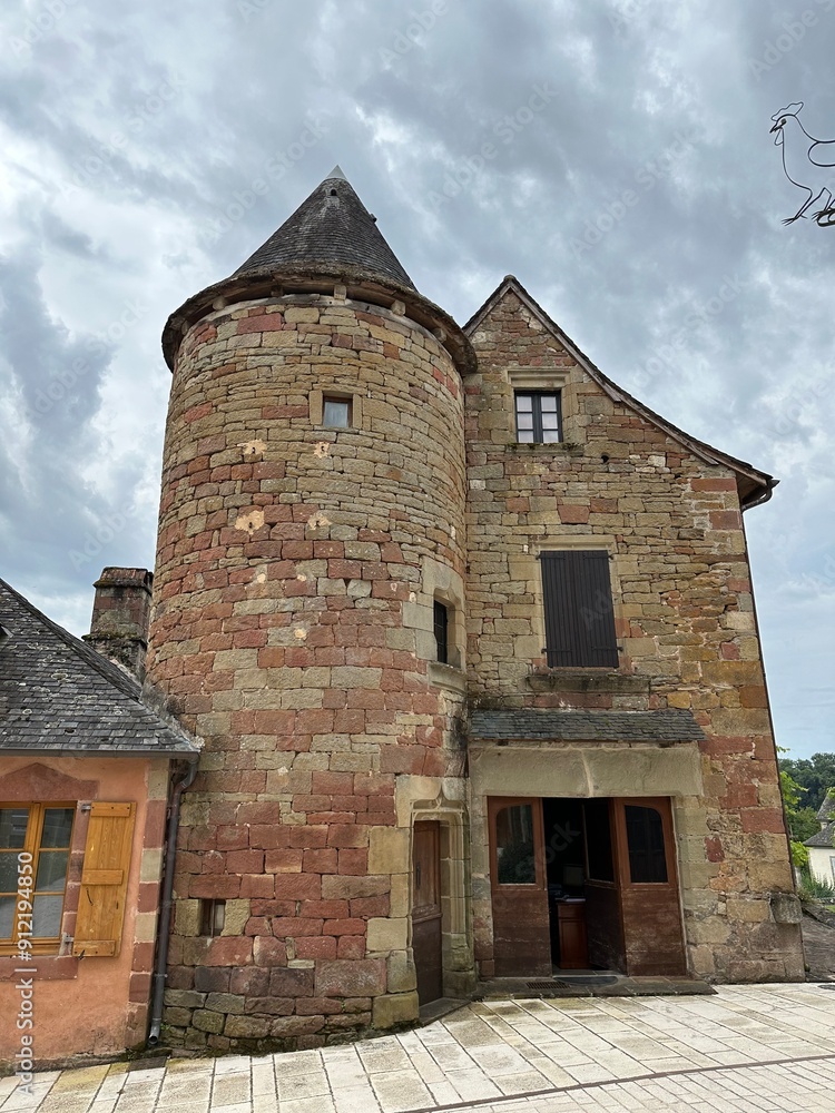 maison avec tour ronde maison avec tour ronde