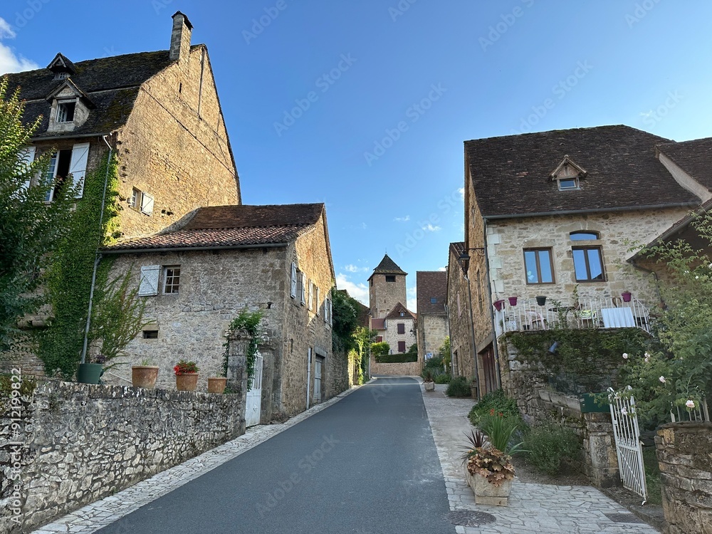 Dans les rues d'Autoire, plus beau village de France