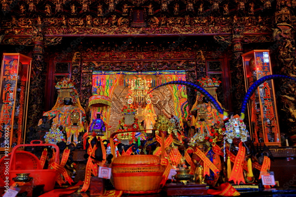 Fototapeta premium Orthodox Luermen Shengmu Temple, Chinese-style temple dating from 1661 at Chengan Rd, Annan District, Tainan, Taiwan 