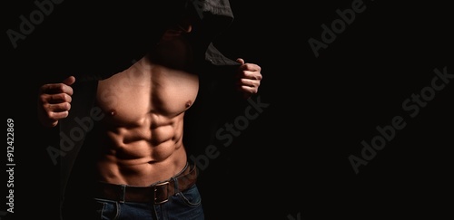 Muscular sexy bodybuilder o...