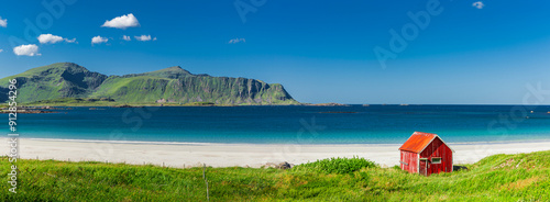 Rambergstranda auf den Lofoten in Norwegen