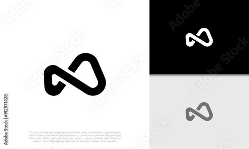 Initials M logo design. Initial Letter Logo. Innovative high tech logo template.	