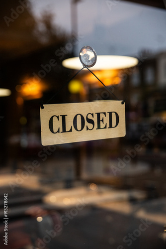 closed sign