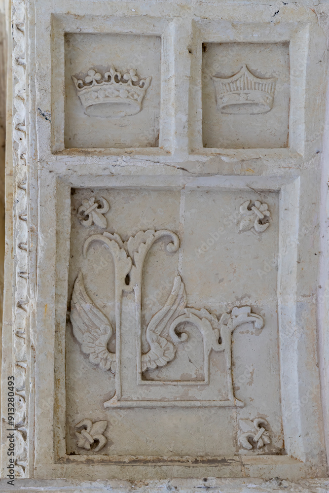 France - Fontevraud - Gothic Stone Carving France - Fontevraud - Gothic Stone Carving