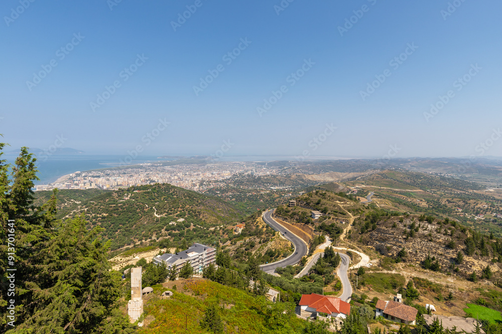 Obraz premium the ruines of Kaninë Castle which was built in the nearby village and the city of Vlore. It is located on the side of the Shushicë Mountain, about 380 metres above sea level and has views on the ocean