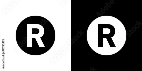 Registered icon Flat vector set outline