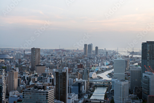 夕方の土佐堀川の景色