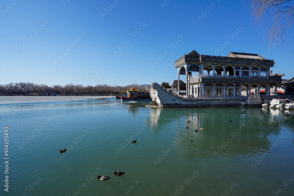 Obraz premium Stone Boat Architecture Landscape of Summer Palace in Beijing.