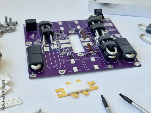 High power RF amplifier development and assembly