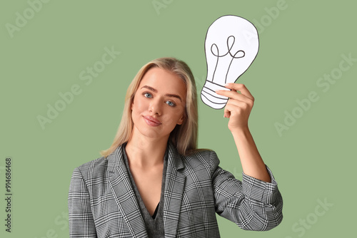 Young businesswoman with dr...