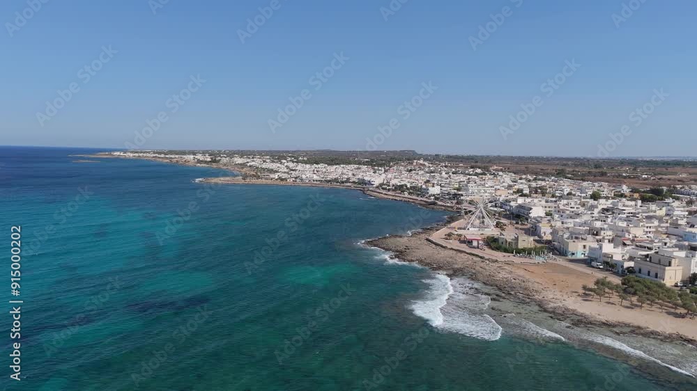 Torre San Giovanni is renowned for its long white beaches of incredible beauty and quality combined with a particularly light blue and transparent sea with shallow waters for very long stretches Torre San Giovanni is renowned for its long white beaches of incredible beauty and quality combined with a particularly light blue and transparent sea with shallow waters for very long stretches