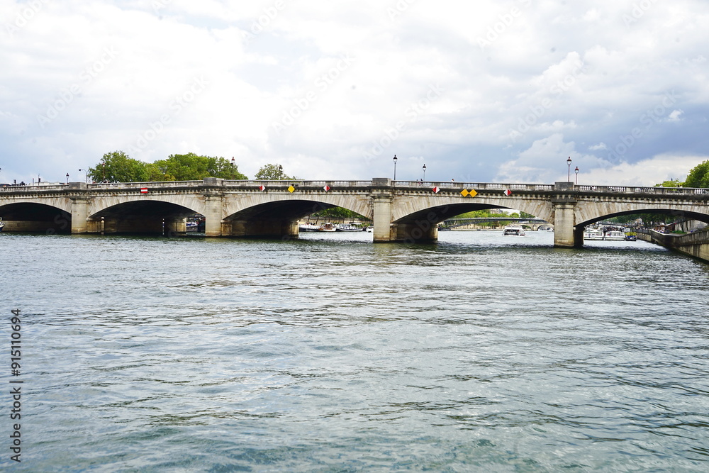 Fototapeta premium Concorde bridge in Paris, France