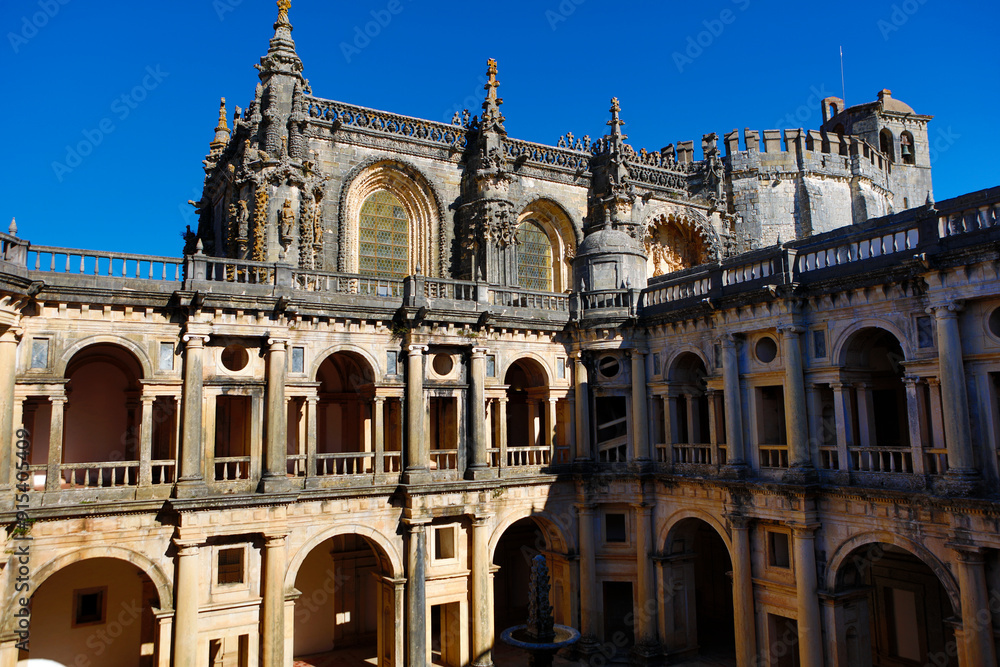 Fototapeta premium Portugal Tomar Monastery of the Knights of Christ on a sunny autumn day