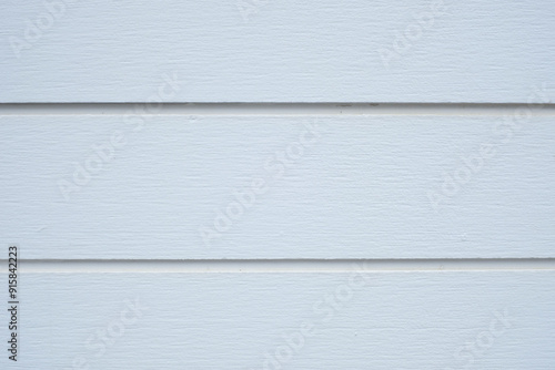 The walls are clean and white, white wall, white wood skin