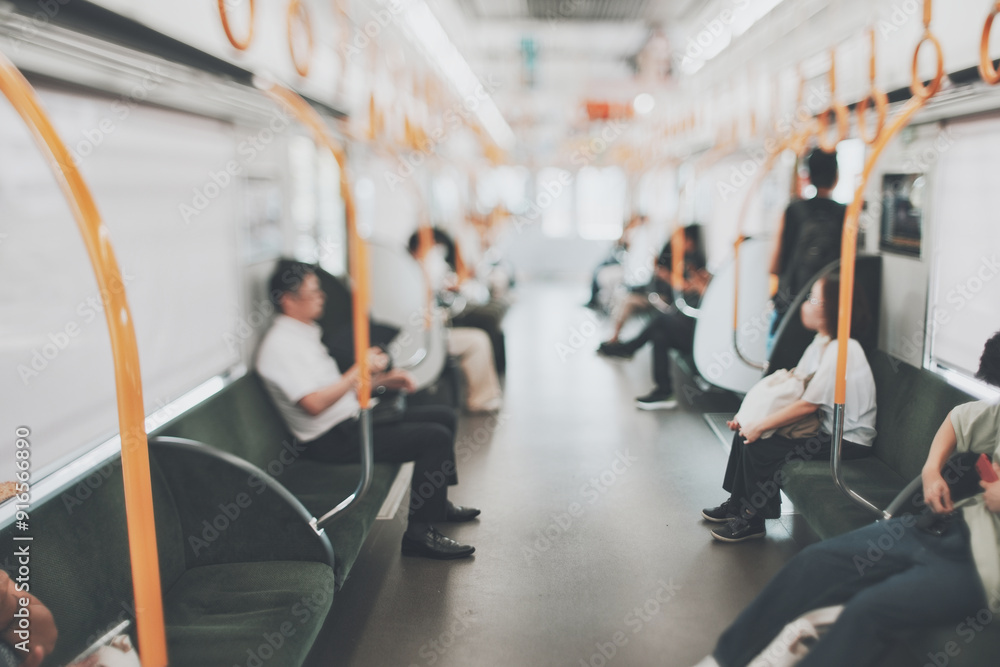 Fototapeta premium 電車内のぼかし風景