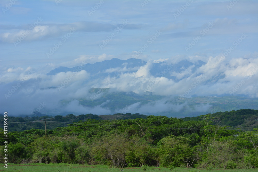 Montañas Montañas
