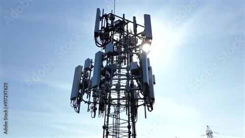 Cell Mobile Phone Tower and Telecommunication Equipment
