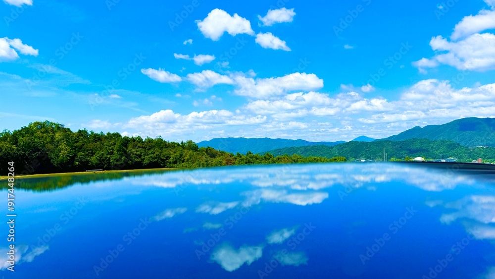 空 空