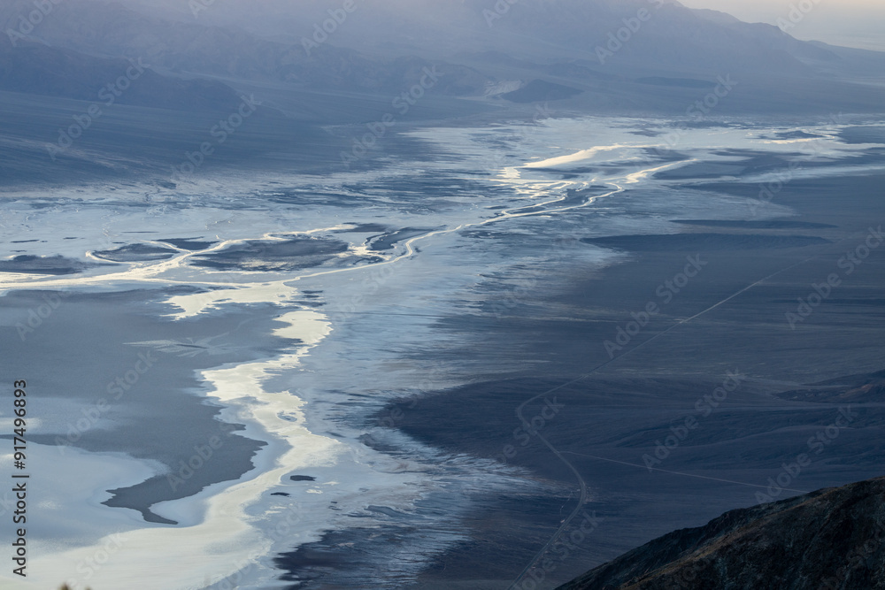 Obraz premium Beautiful view of Lake Manly at sunset from Dantes View in Death Valley National Park, California USA
