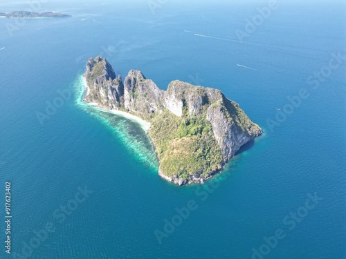 Drone footage in Phi Phi Islands in Thailand photo