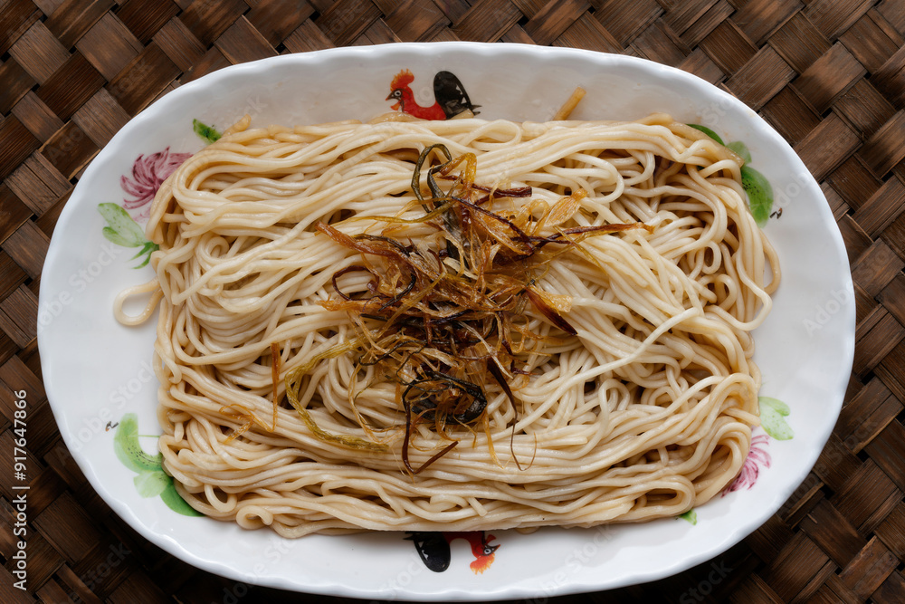 traditional fragrant chinese scallion oil noodle comfort food