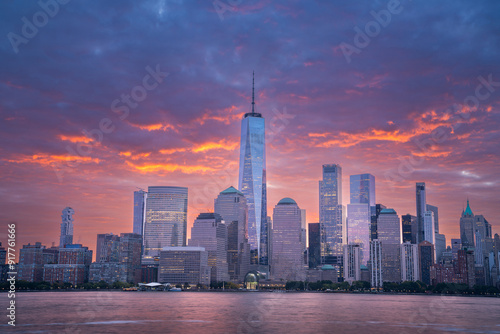 NewYork city skyline at sunset, New York, United States of America 