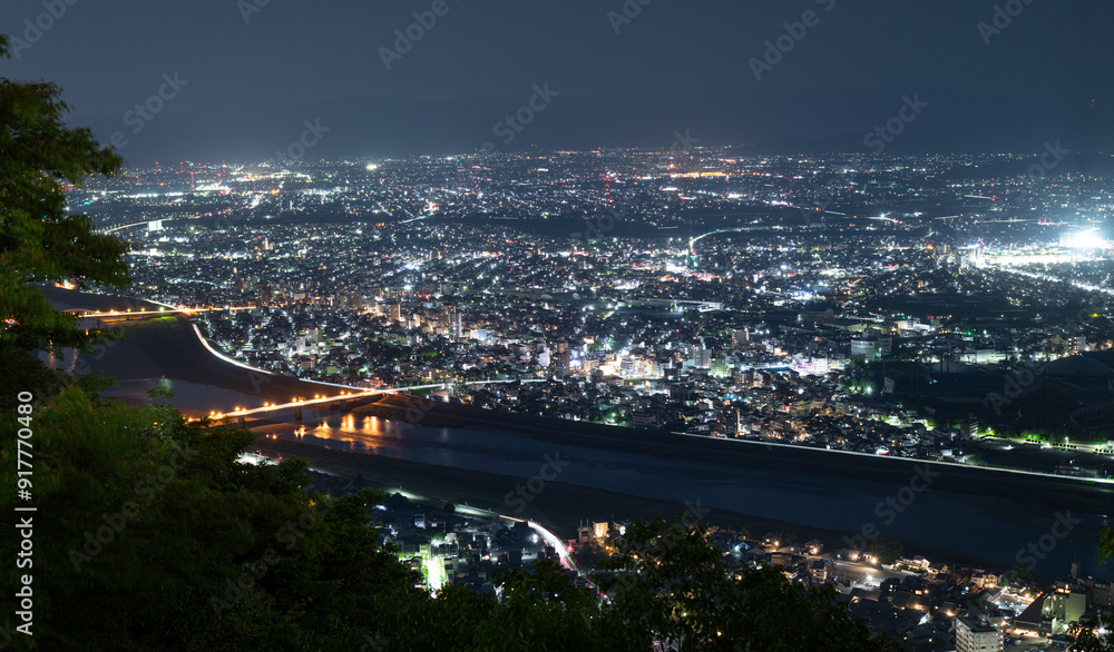 Fototapeta premium 金華山から眺める岐阜市の夜景
