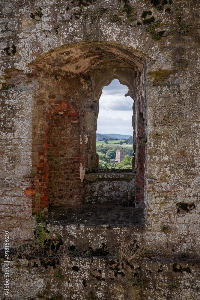 raglan castle, wales raglan castle, wales