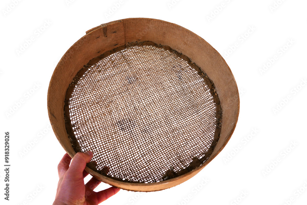 A fine-mesh sieve made of leather, used in Turkey in the past to sift grain.