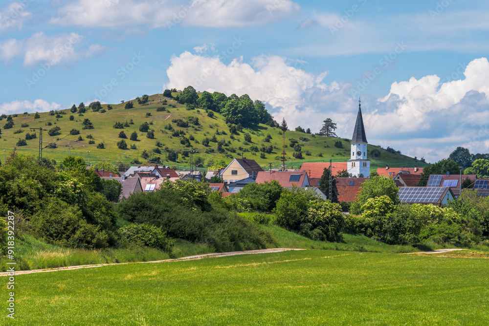 Fototapeta premium The village Hoppingen at the Rollenberg mountain