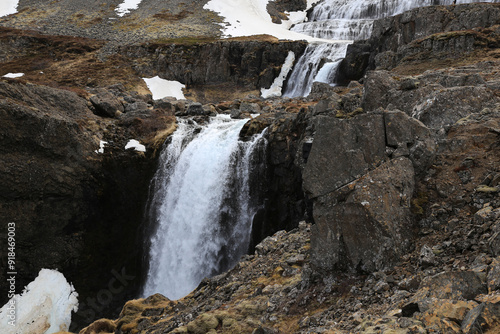 Landschaftsbild Island, Landschaft am Dynjandi Wasserfall