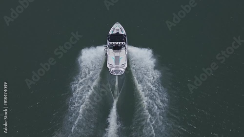 08 10 2024 Queretaro Queretaro Sport boat sailing on a lake, outdoor recreational activity
 photo