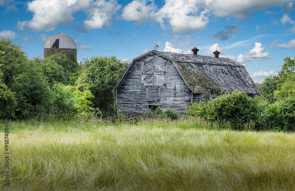 old barn in the countryside old barn in the countryside