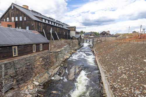 Walk in the streets of Røros, World Heritage city and old copper mining city